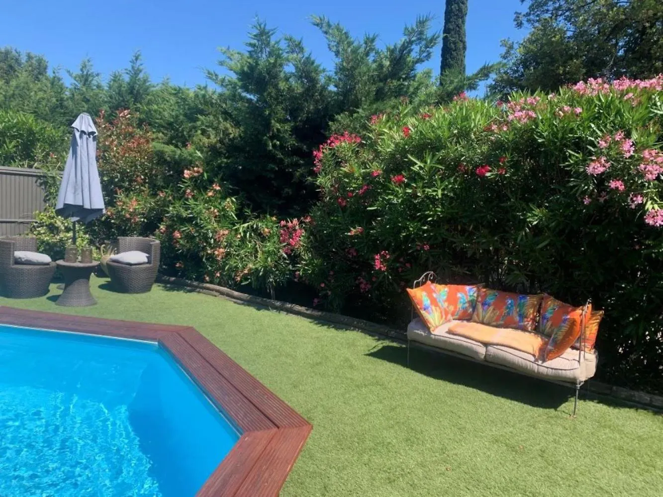 Prox Saint-Tropez - Maison 3 Chambres- 3 Km Mer Grimaud 0*,  France