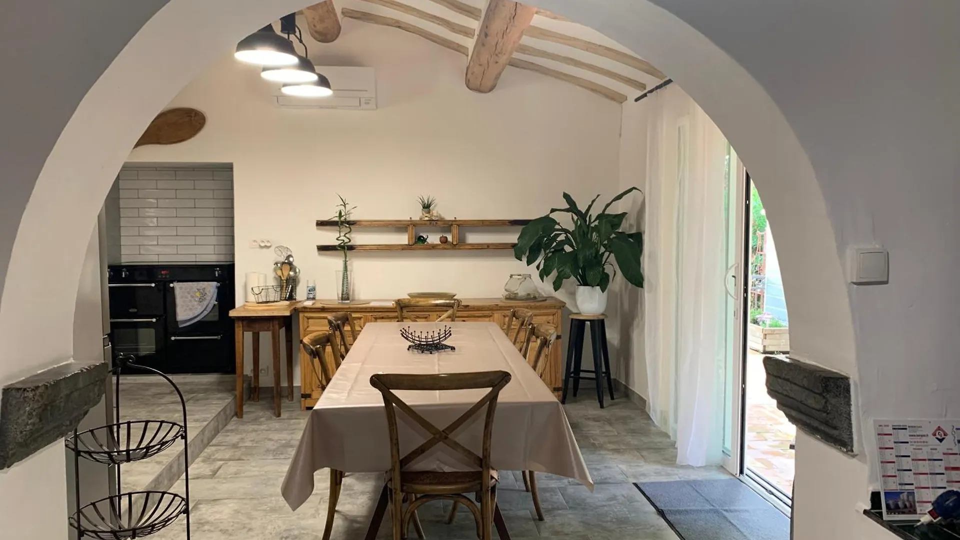 Prox Saint-Tropez - Maison 3 Chambres- 3 Km Mer Grimaud 0*,  France